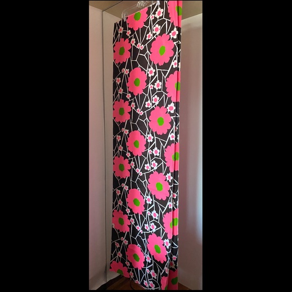 Floral Vintage Cotton Fabric - Pink, Green, Brown Motif - 2 Yards - Picture 3 of 13